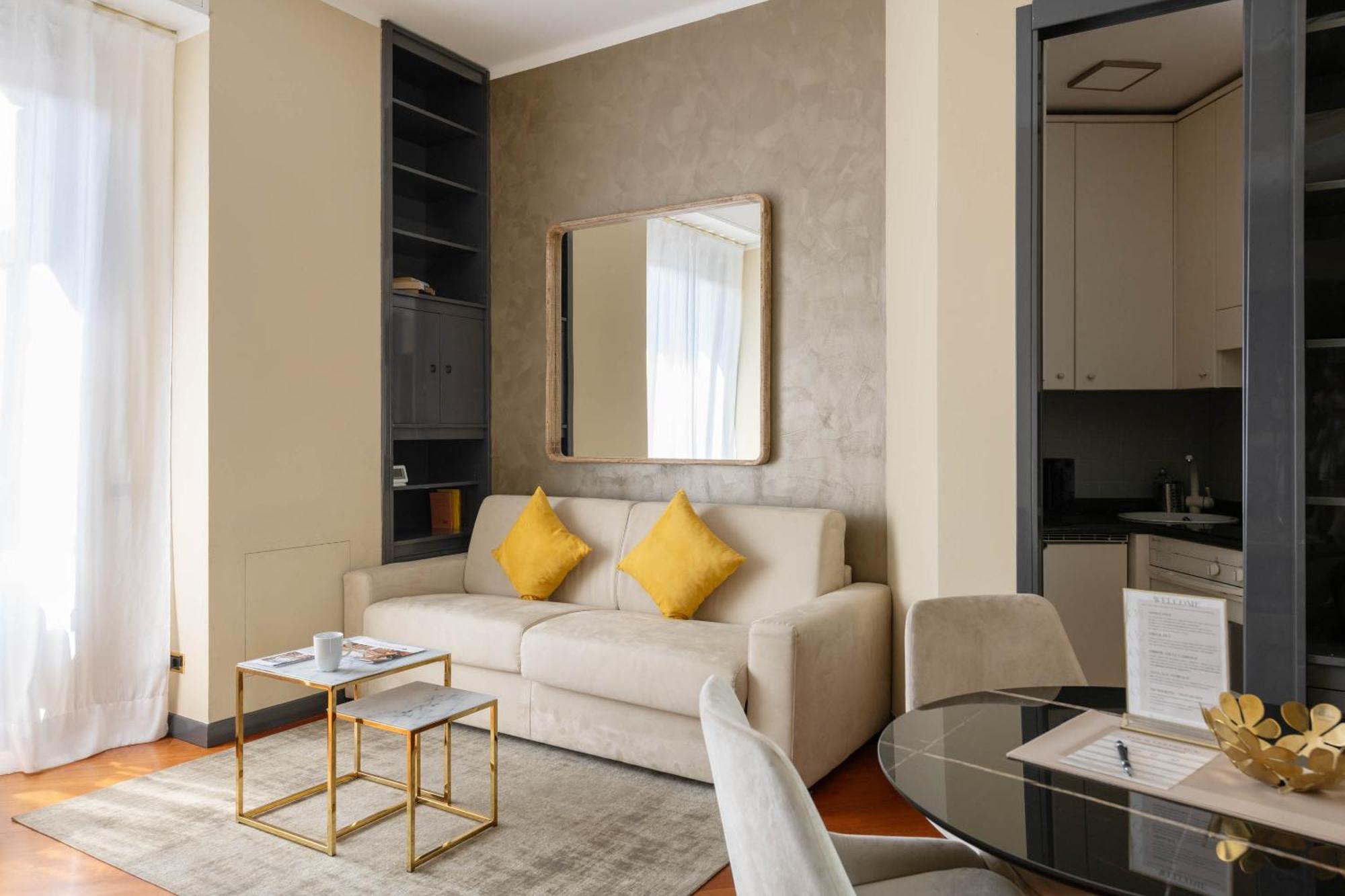 Heart Milan Apartments Duomo District エクステリア 写真