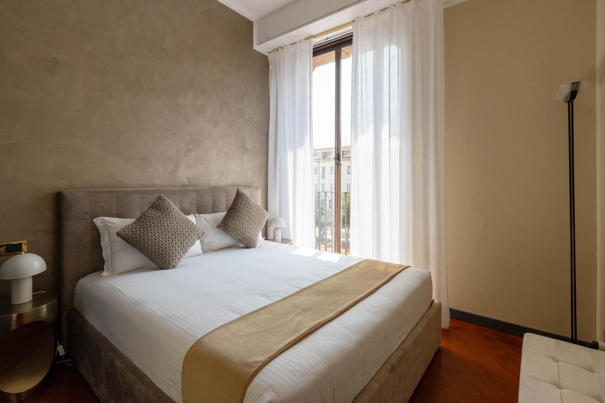 Heart Milan Apartments Duomo District エクステリア 写真